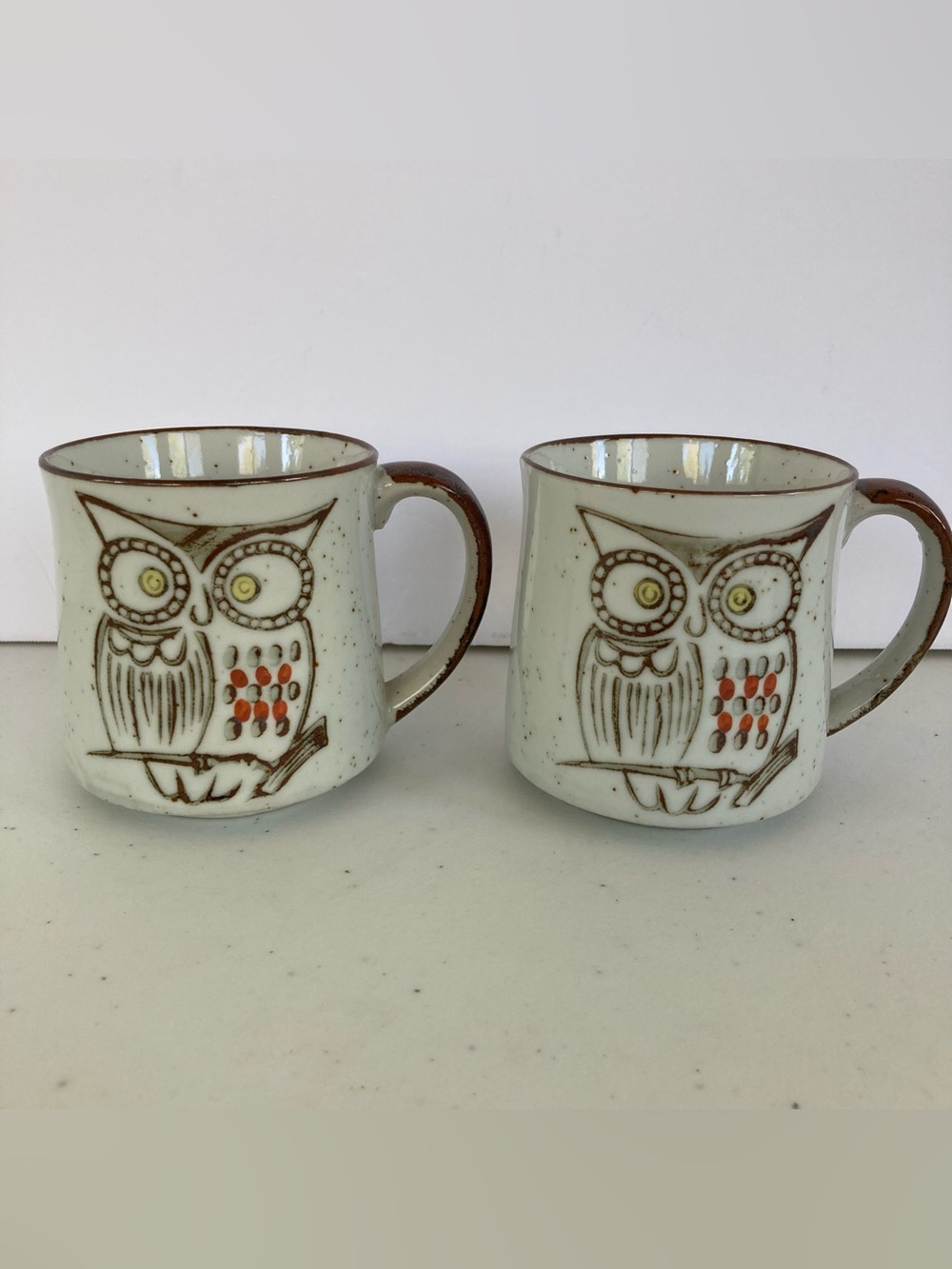 MCM Owl Coffee Tea Mugs Cups Pair Speckled Stoneware Ceramic Pottery 1970s